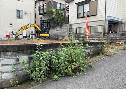 前面道路含む現地写真_2
