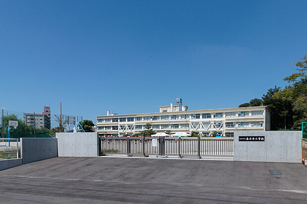 春日井小学校（約1,200m）