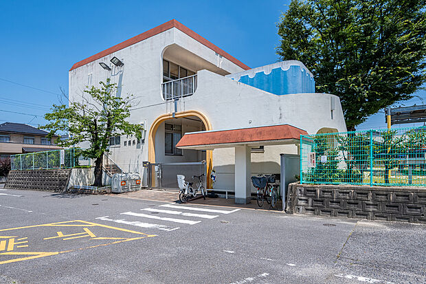 日高乳児園(約300m)