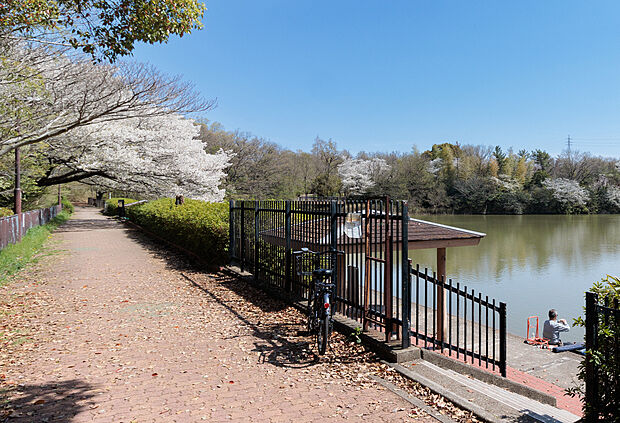 水広公園（約320m）