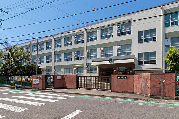 平針南小学校(約880m)
