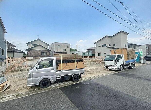 【現地写真】南向きのお庭付き　日当たり良好です