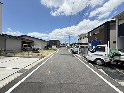2号棟前面道路