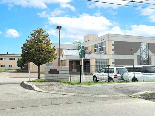 下音更中学校(約1,200m)