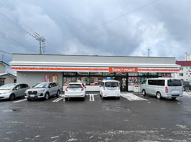 セイコーマートたなか伊達店（約400m）