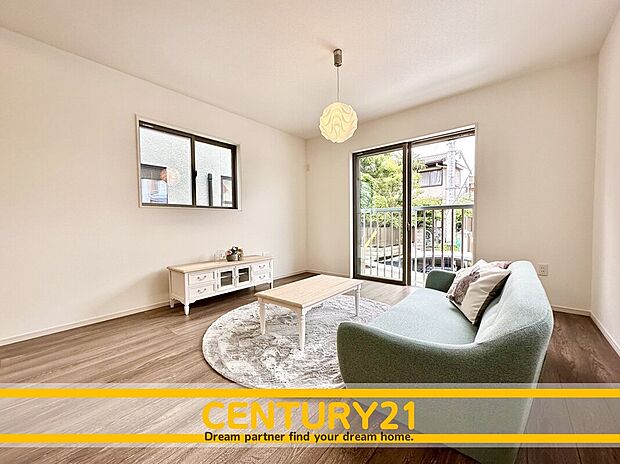 ◆同一建築会社の他現場写真◆
現地&同一施工会社の完成物件もご案内可能です。