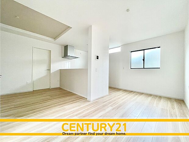 ◆現地写真◆
~他も気になる物件があれば合わせてご案内させていただきます~