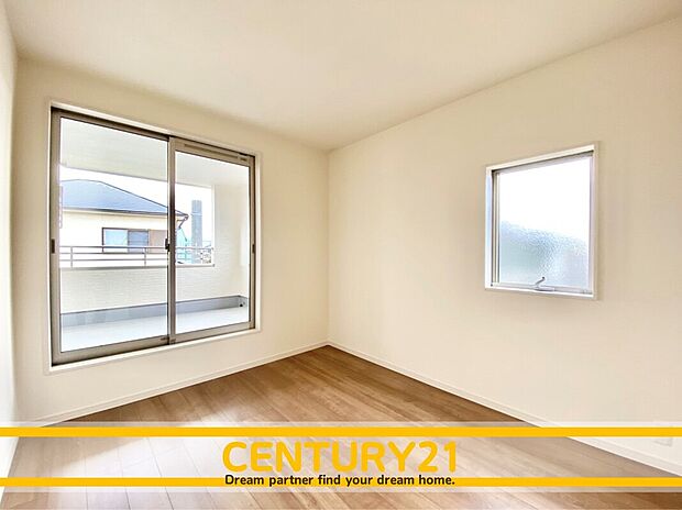 ◆同一建築会社の他現場写真◆
現地&同一施工会社の完成物件もご案内可能です。