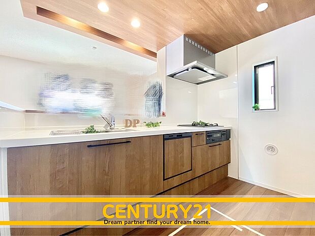 ◆同一建築会社の他現場写真◆
~現地&同一施工会社の完成物件もご案内可能です~