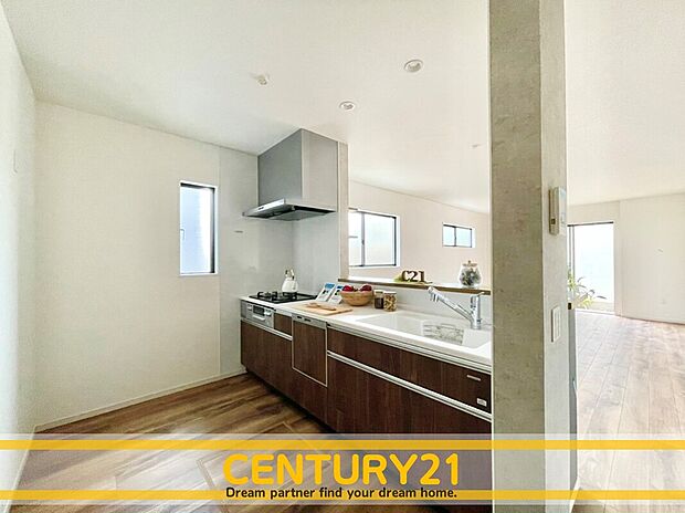 ◆同一建築会社の他現場写真◆
現地＆同一施工会社の完成物件もご案内可能です。
