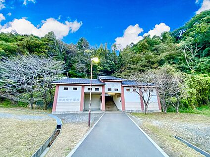 須恵町立須恵東中学校 1800m