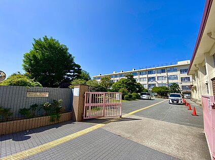福岡市立原小学校 632ｍ