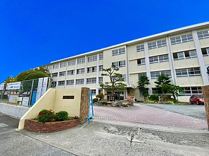 福岡市立長尾中学校 1291ｍ