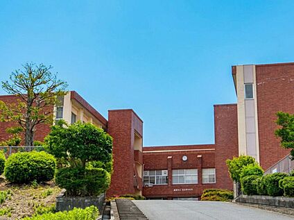 飯塚市立穂波西中学校  1400ｍ
