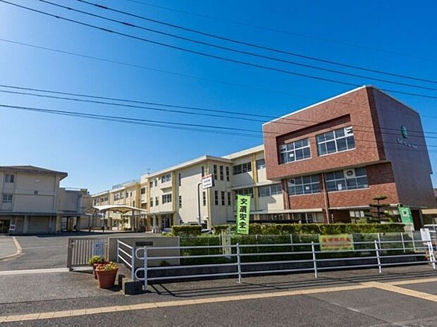 佐賀市立本庄小学校（約729m）