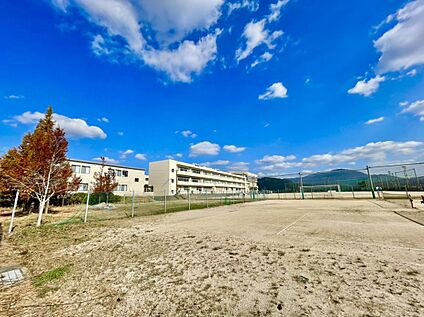 太宰府市立太 宰府西中学校  1360m