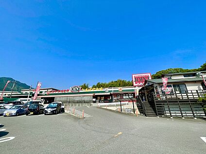 ジョイントたんぽぽ市場 870m