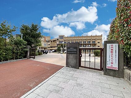 福岡市立箱崎清松中学校 1800m