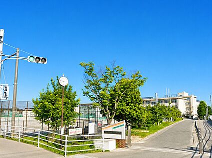 福岡市立玄洋中学校 2900m