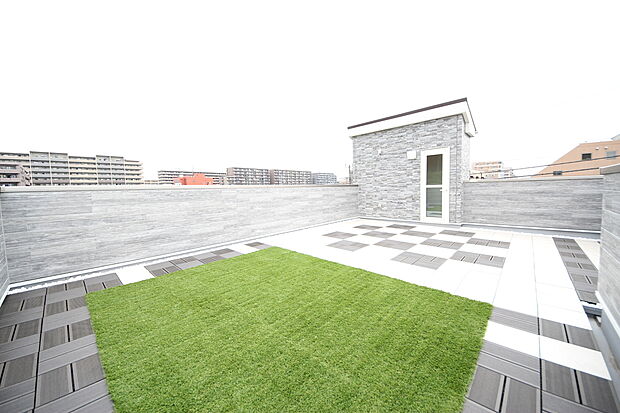 【そら庭】バーベキューなどご家族でお楽しみ頂けます。