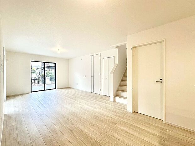 リビング階段が家族の笑顔と会話をつないでくれます