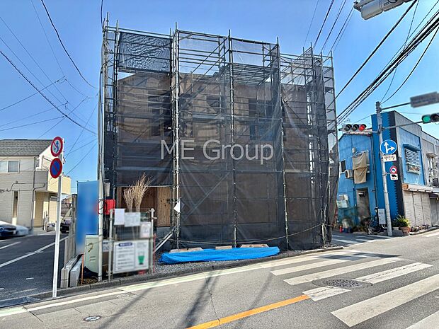 たっぷりの陽光と心地よい風が舞い込む住まい　