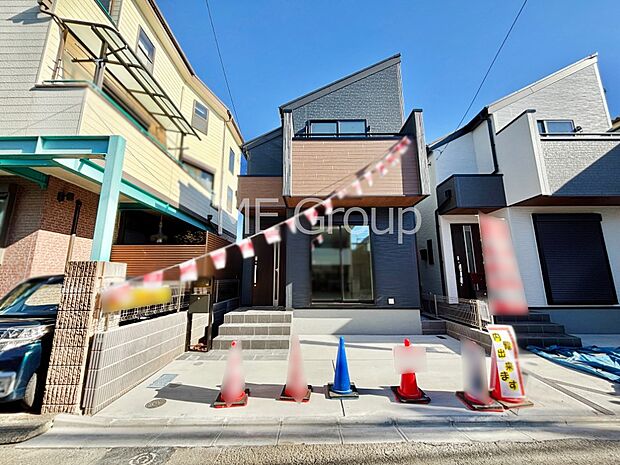 たっぷりの陽光と心地よい風が舞い込む住まい