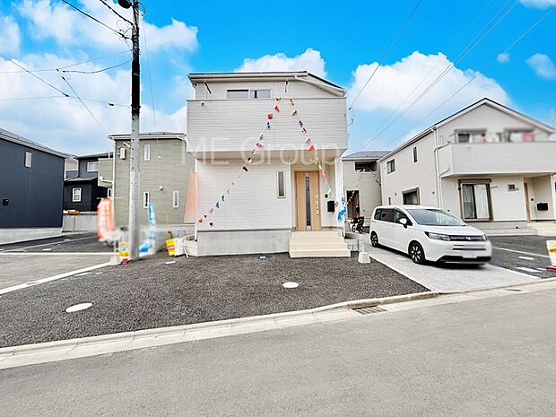 たっぷりの陽光と心地よい風が舞い込む住まい　
