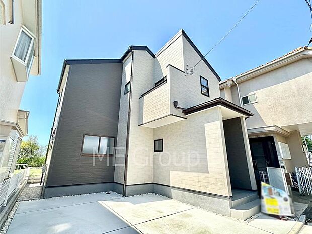 暮らしやすさと居心地の良さにこだわったシンプルで飽きのこないデザイン !
