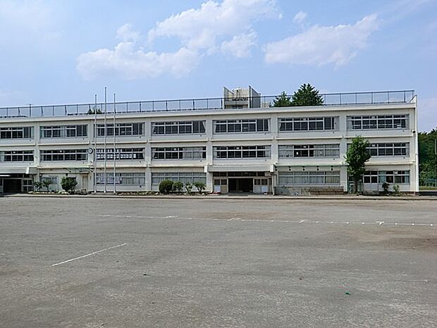 東久留米市立久留米中学校()