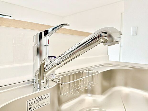 【浄水器】いつでも清潔なおいしいお水を。一つの水栓で水道水と浄水を使い分け。