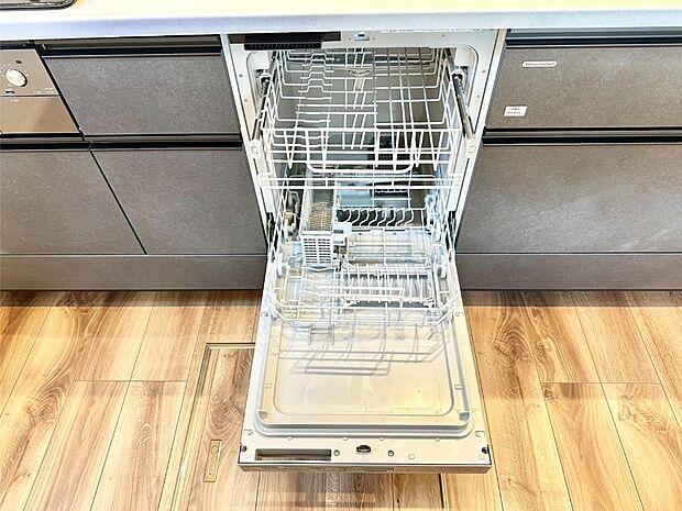 【食洗機】面倒なお片づけは食洗機にお任せ!家事の負担が減って、時間にも気持ちにもゆとりができます。