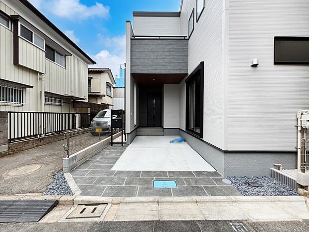 【駐車場】生活に欠かせない駐車スペース。