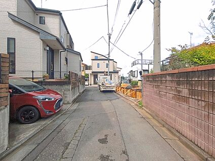 前面道路含む現地写真
