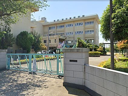 所沢市立東中学校 2300m