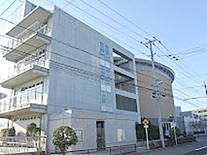 杉並区立井荻中学校 110m(2分)