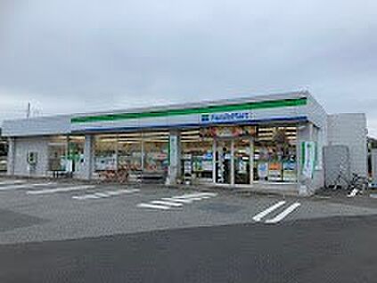 ファミリーマート 小平上水本町店 346m(5分)
