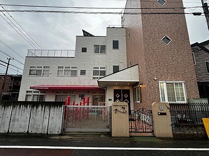 こすもすナーサリースクール 230m(徒歩3分)