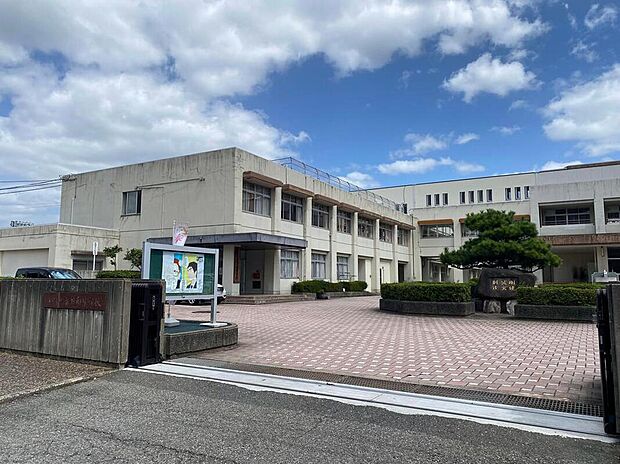 春日市立春日南中学校