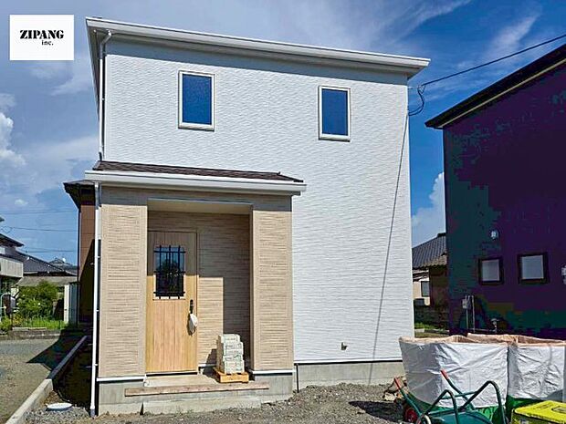 【現地外観写真】現地完成済みですので即日見学可能です♪周辺物件とともにご紹介させていただきますのでお気軽にお問い合わせください!