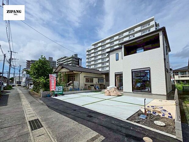 【現地外観写真】現地完成済みですので即日見学可能です♪周辺物件とともにご紹介させていただきますのでお気軽にお問い合わせください!