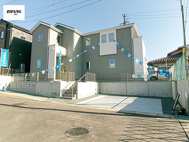 【現地外観写真】現地完成済みですので即日見学可能です♪周辺物件とともにご紹介させていただきますのでお気軽にお問い合わせください！ 