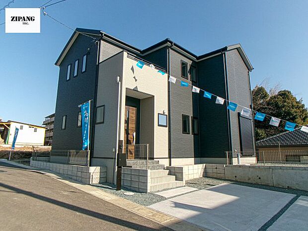 【現地外観写真】現地完成済みですので即日見学可能です♪周辺物件とともにご紹介させていただきますのでお気軽にお問い合わせください！ 