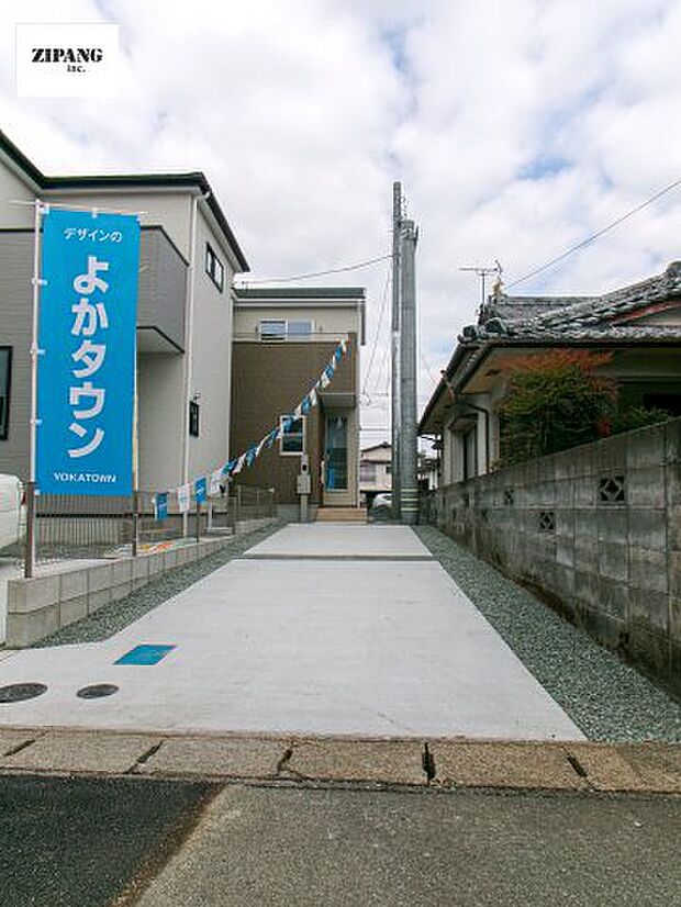 【現地外観写真】現地完成済みですので即日見学可能です♪周辺物件とともにご紹介させていただきますのでお気軽にお問い合わせください♪