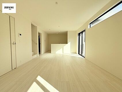 リビングダイニング