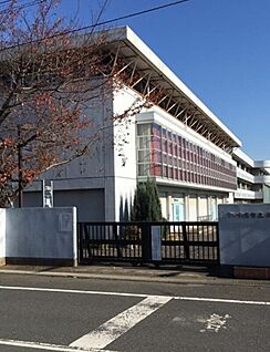 さいたま市立大宮八幡中学校 1100ｍ(徒歩14分)