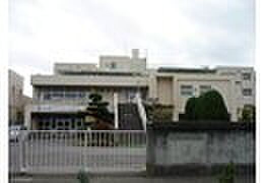 さいたま市立与野南小学校（約750m）