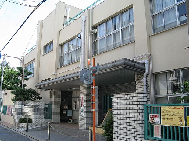 神路小学校