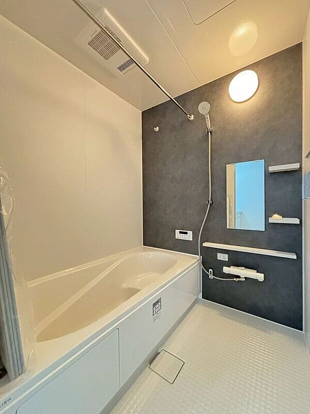 【バス】☆ユニットバス☆ゆったり浸かれる浴槽で1日の疲れをリフレッシュ♪