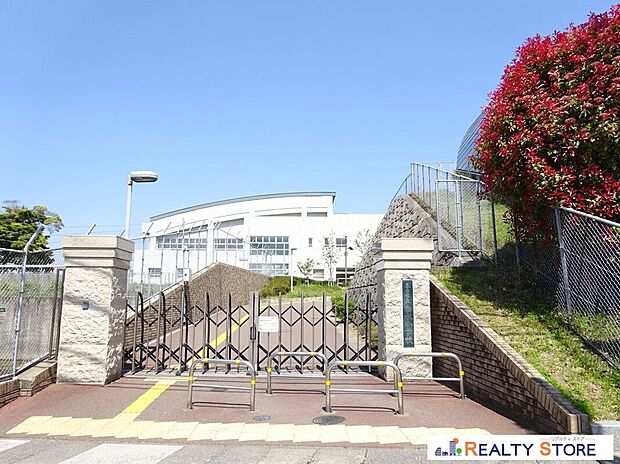 春日市立白水小学校（約480m）